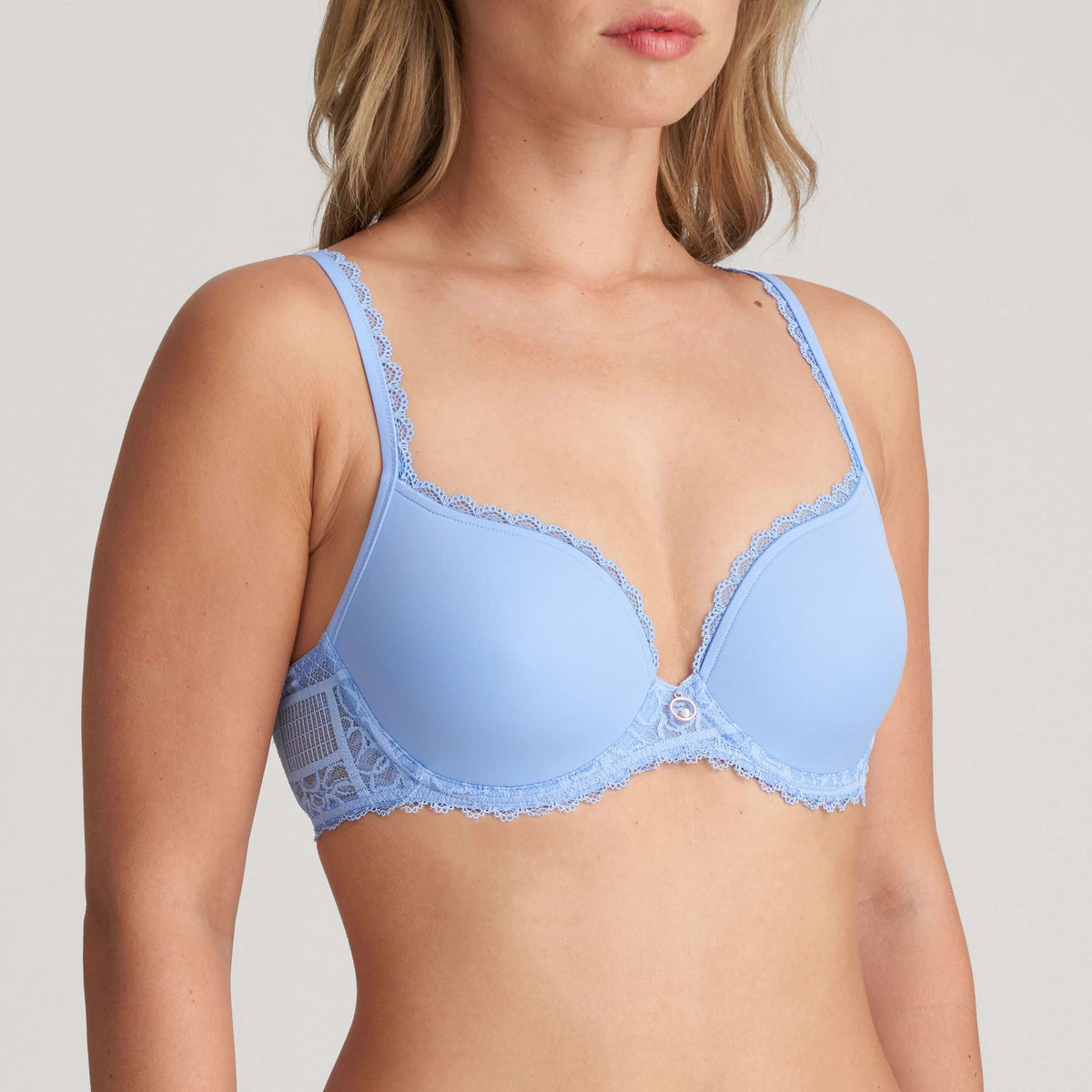 SOUTIEN-GORGE MOULÉ FORME COEUR-JADEI