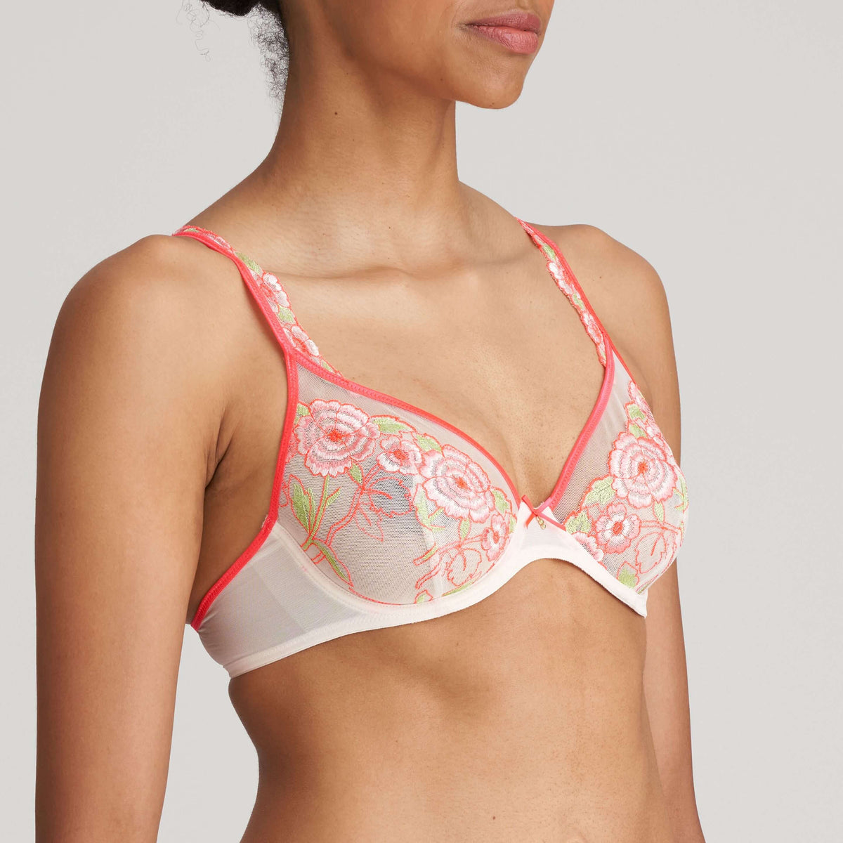 SOUTIEN-GORGE PLONGEANT TULLE-AYAMA