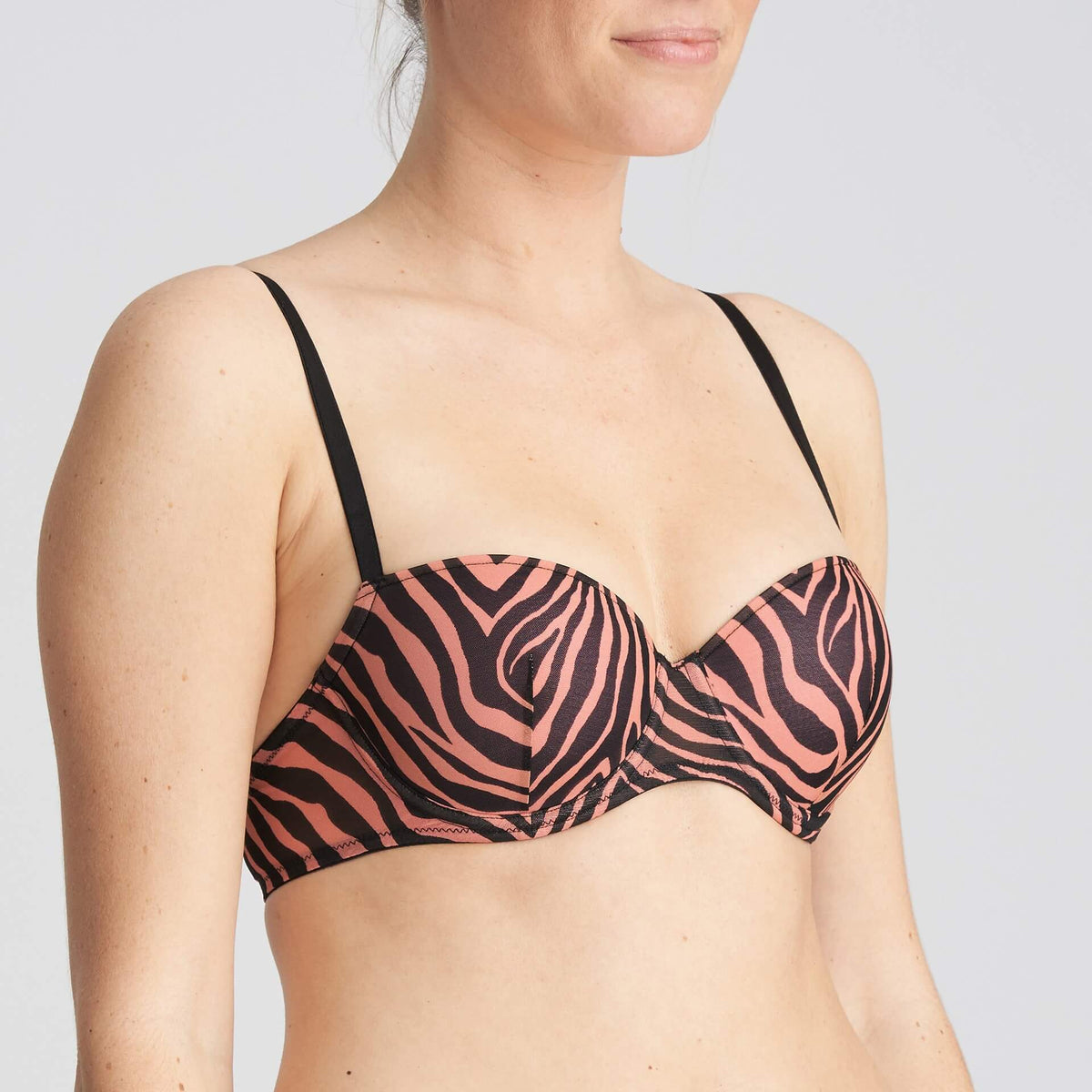 SOUTIEN-GORGE BALCONNET MOULÉ-TRISTAN