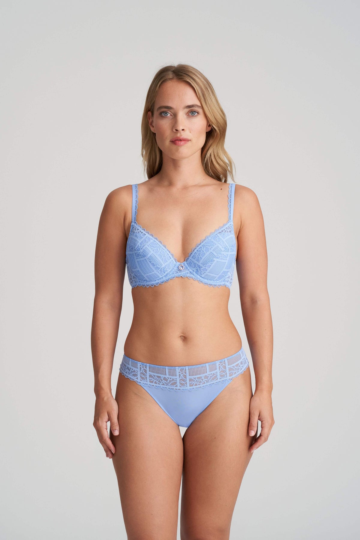 TANGA TAILLE EN DENTELLE-JADEI