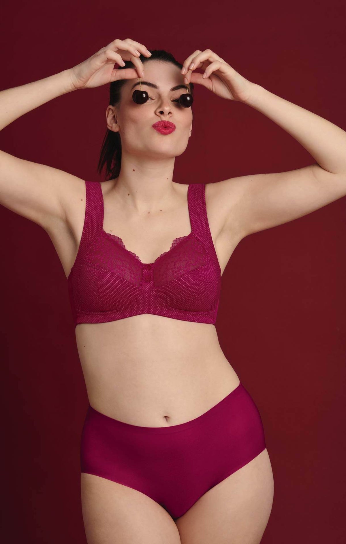 SOUTIEN-GORGE SANS ARMATURE-ORELY