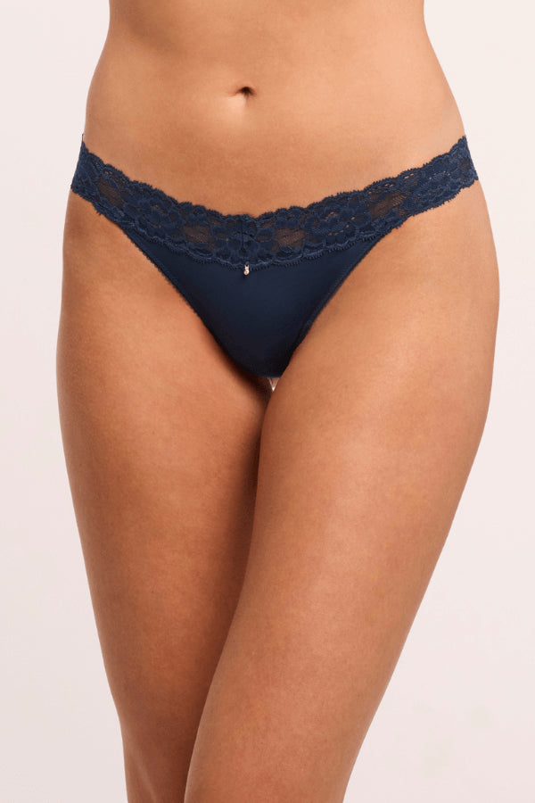 TANGA MICROFIBRE ET DENTELLE