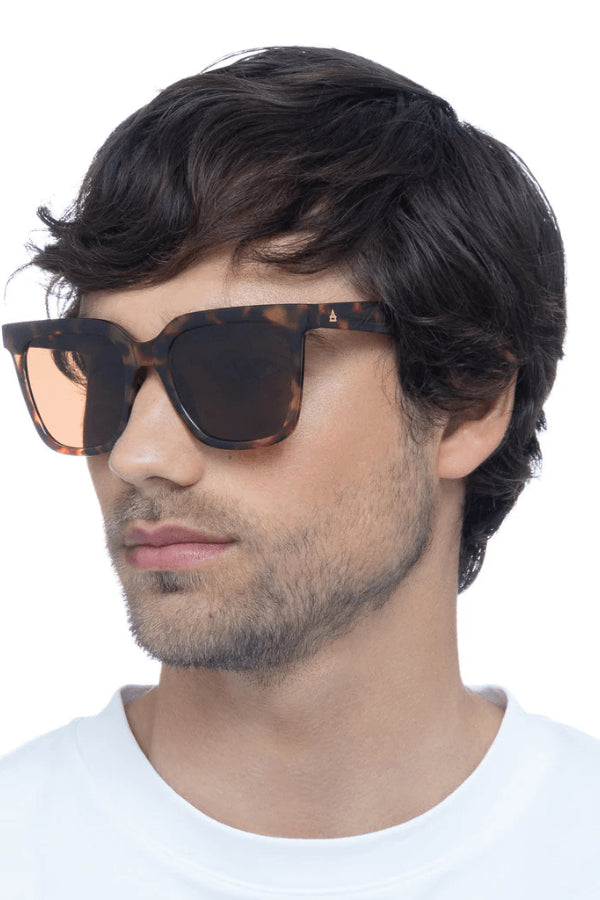 LUNETTES SOLAIRES-METEORITE
