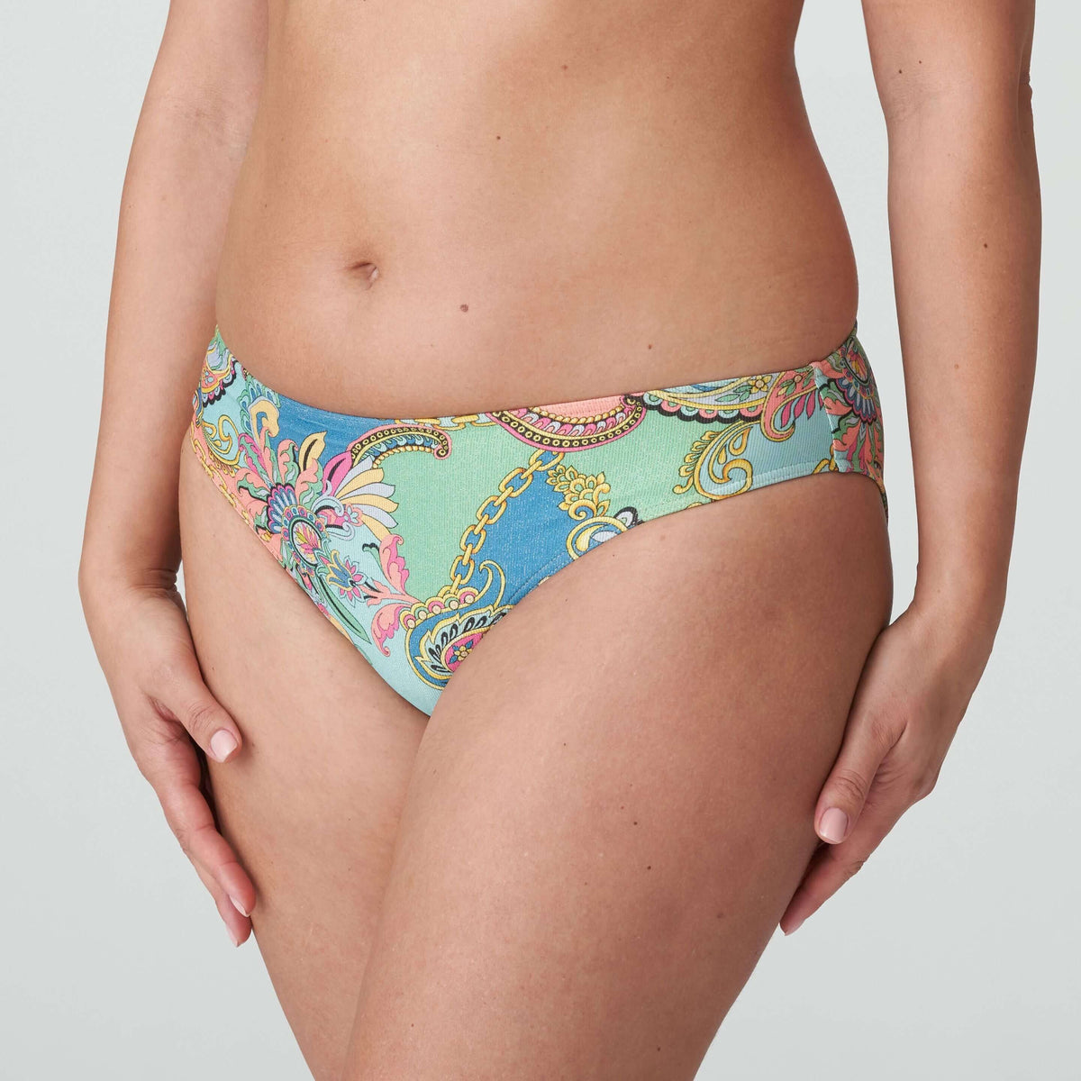 CULOTTE COUPE BIKINI RÉGULIÈRE-CELAYA